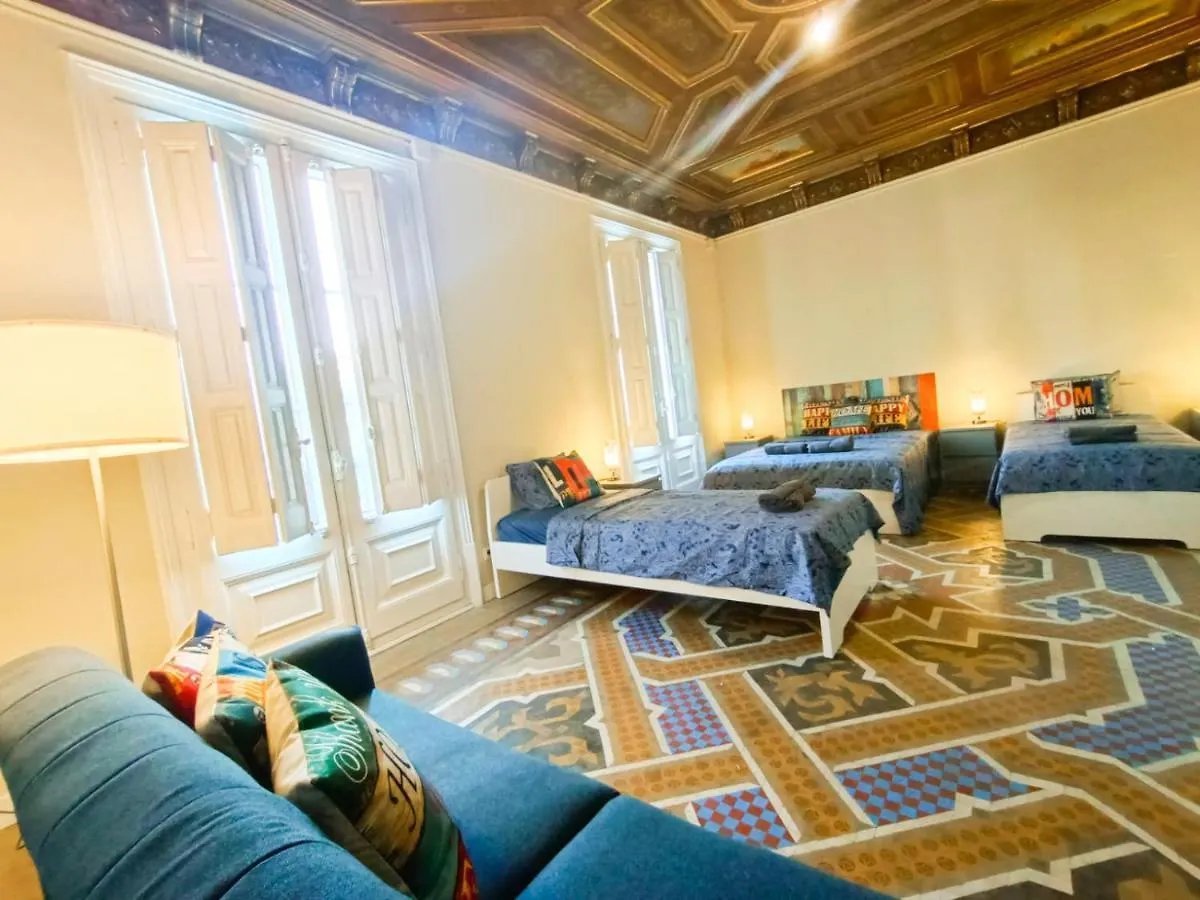 By Plaza Catalunya Rooms Barcelone 0*,